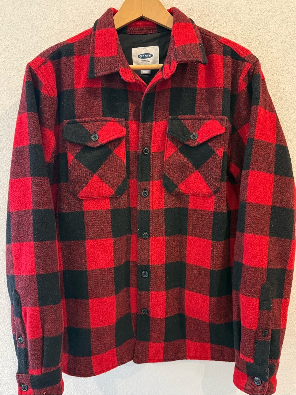 Old Navy Men’s Medium Wool Blend Buffalo Plaid Shacket Red Black
